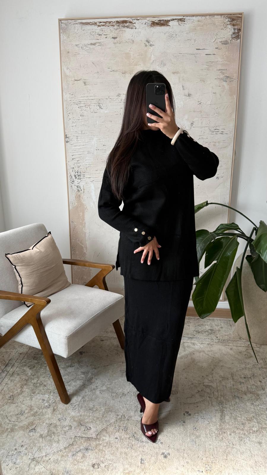 Conjunto de Punto Canalé con Botones negro